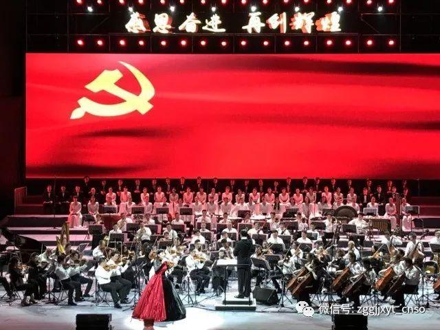 谈恋爱多久才算前任？游戏画面